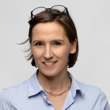 Porträt von Anne Schlösser